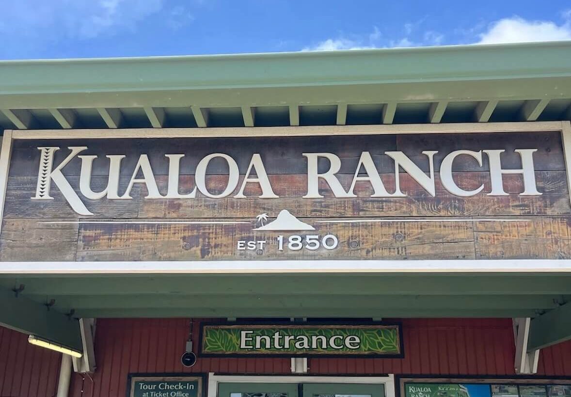 Kualoa Ranch UTV Raptor Tour_hawaii